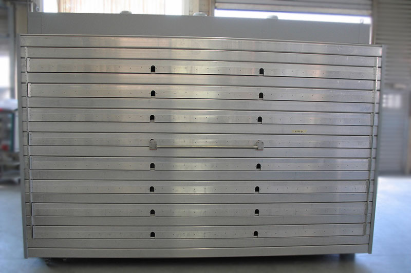 Kundenbeispiel 1 — Schubladenofen 220 °C